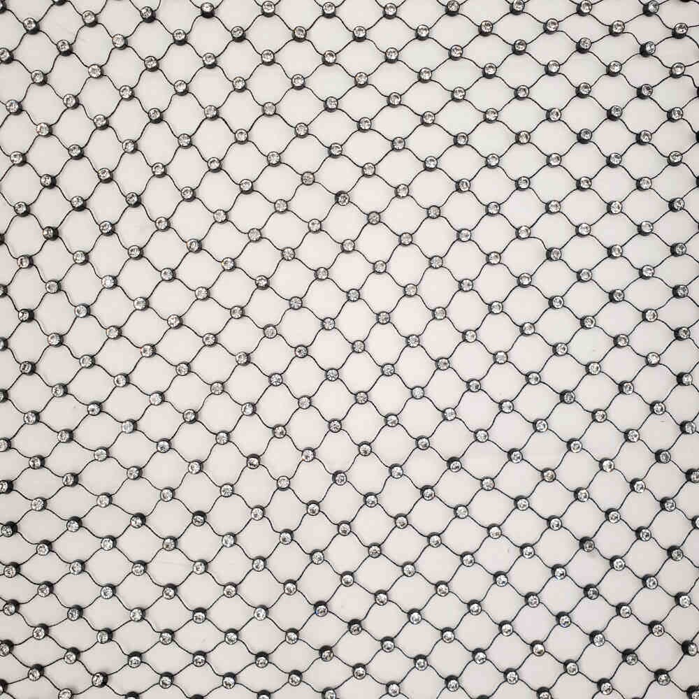 Diamond mesh clearance material